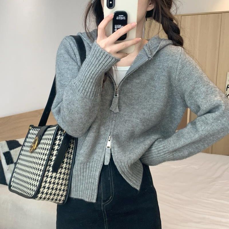 Autumn cardigan with zipper with hood, short sweater, jacket