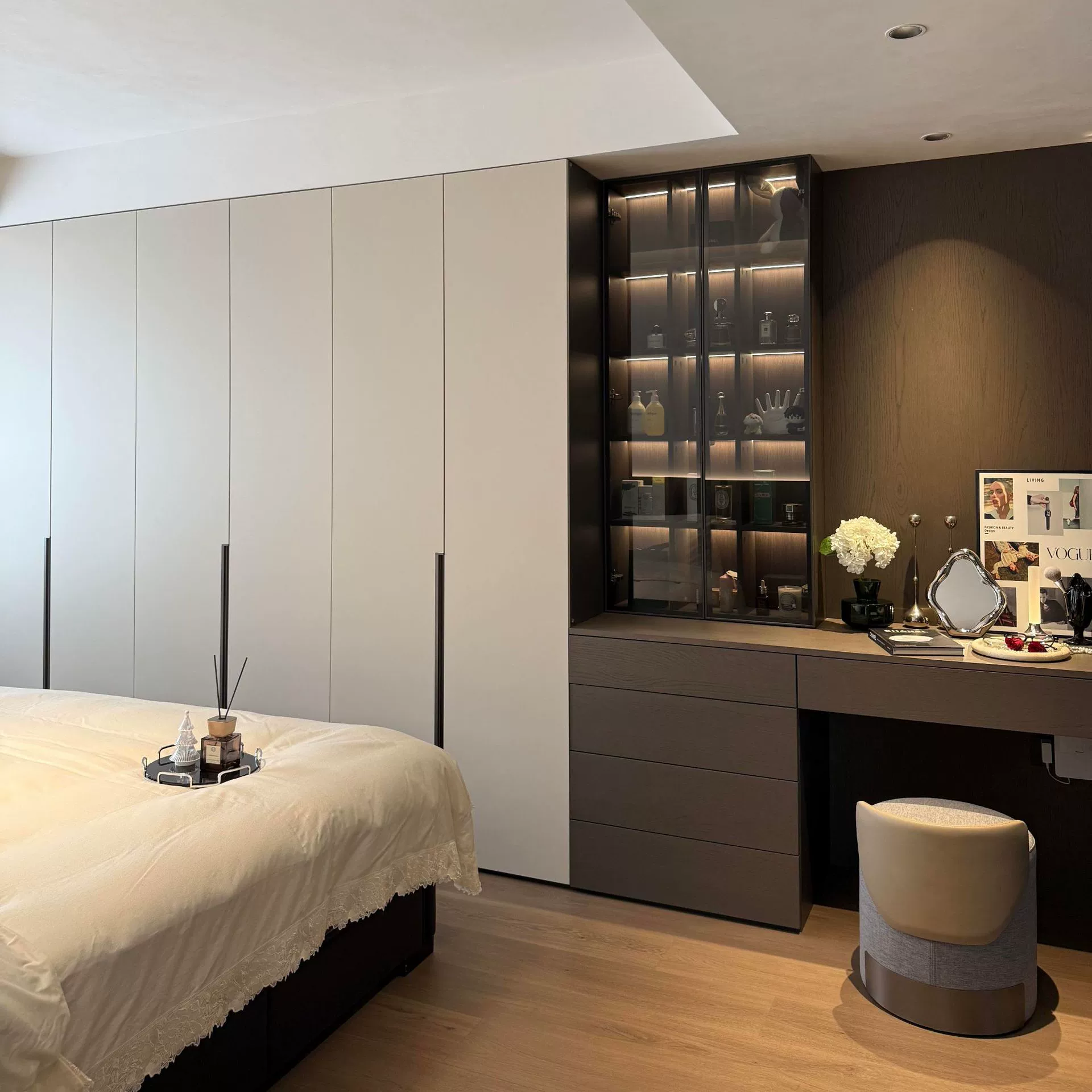 Шкаф-купе из массива дерева, прямые поставки с фабрики, элитный дизайн, для коммерческого использования и дома, для спальни, для всего дома