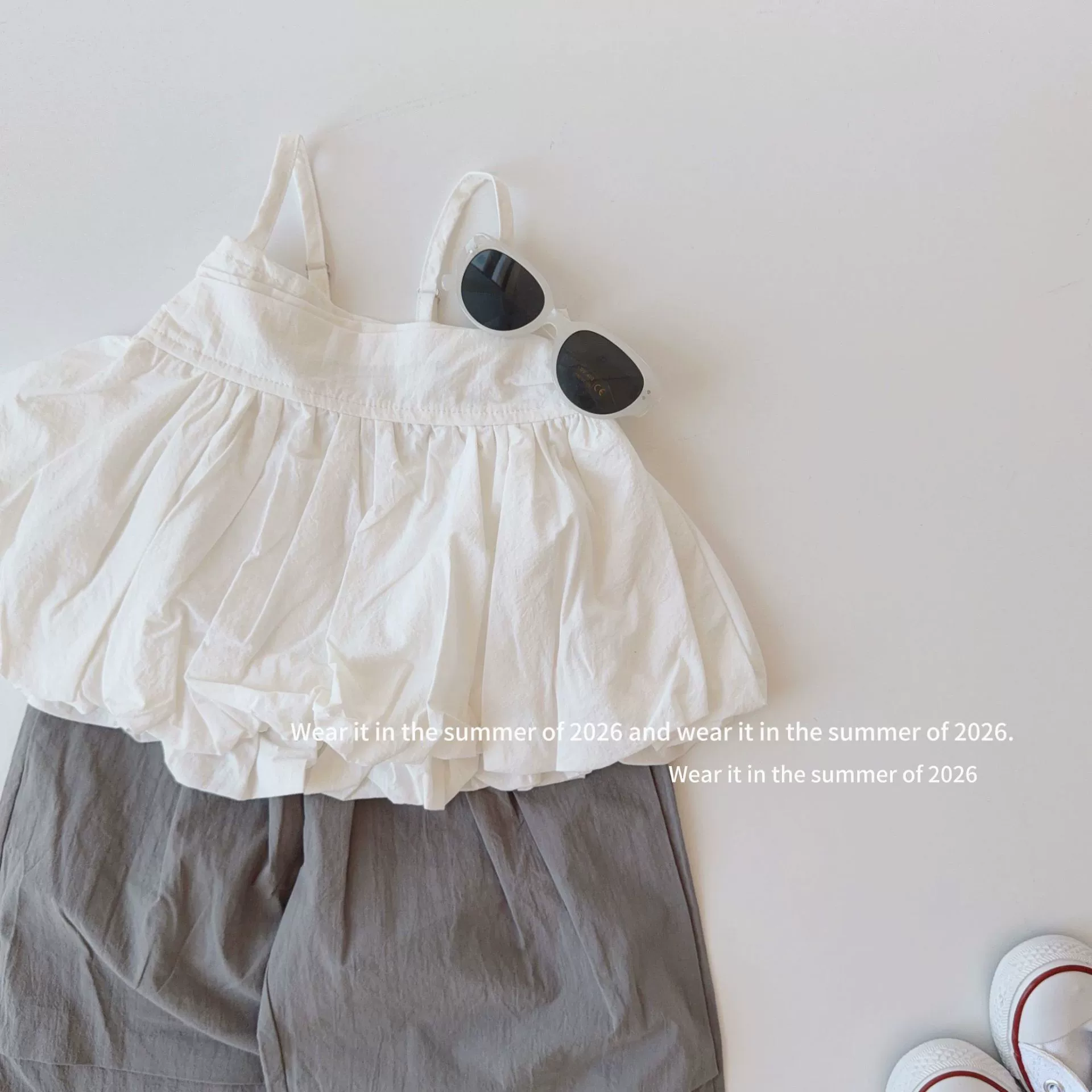Летний комплект в корейском стиле oversize: топ и брюки, эффект лифта, разные росты
