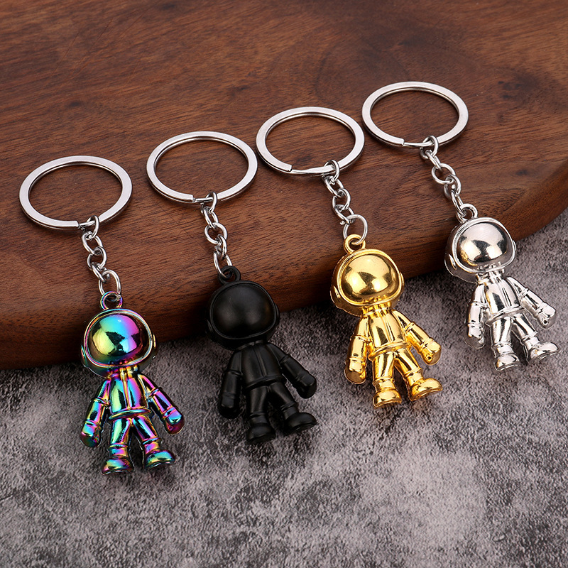 Popular metal astronaut robot spaceman keychain creative gift key ring chain pendant key chain