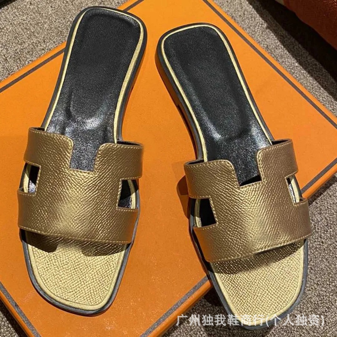 Hermes Oran Metallic Goatskin Sandals Doré