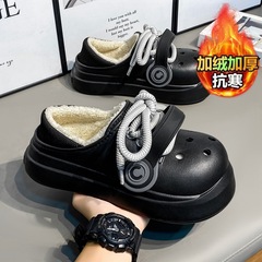 秋冬の超柔らかい厚い底の穴の靴のカップルの屋外の高くなる保温の綿の靴の外はパンクの風の家庭の綿のスリッパを着ます。