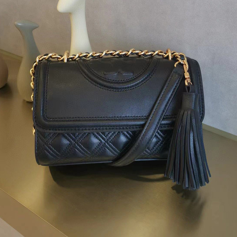 755 스몰 양가죽 클래식 블랙