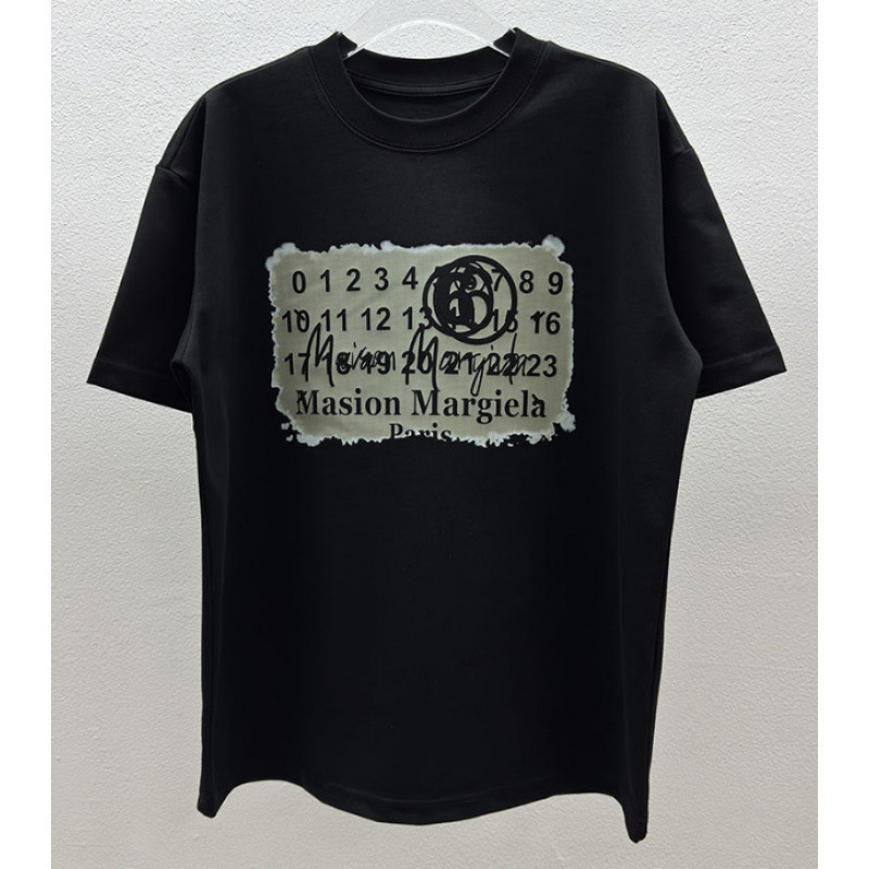 02 (black) / S