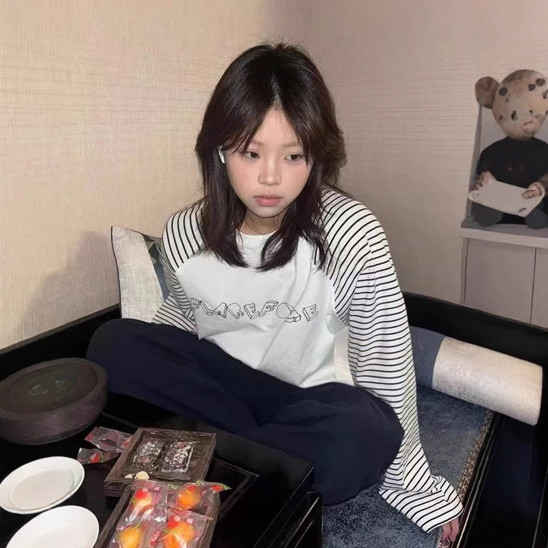 美式复古插肩袖t恤女2025春季爆款设计感条纹宽松显瘦长袖上衣潮|undefined