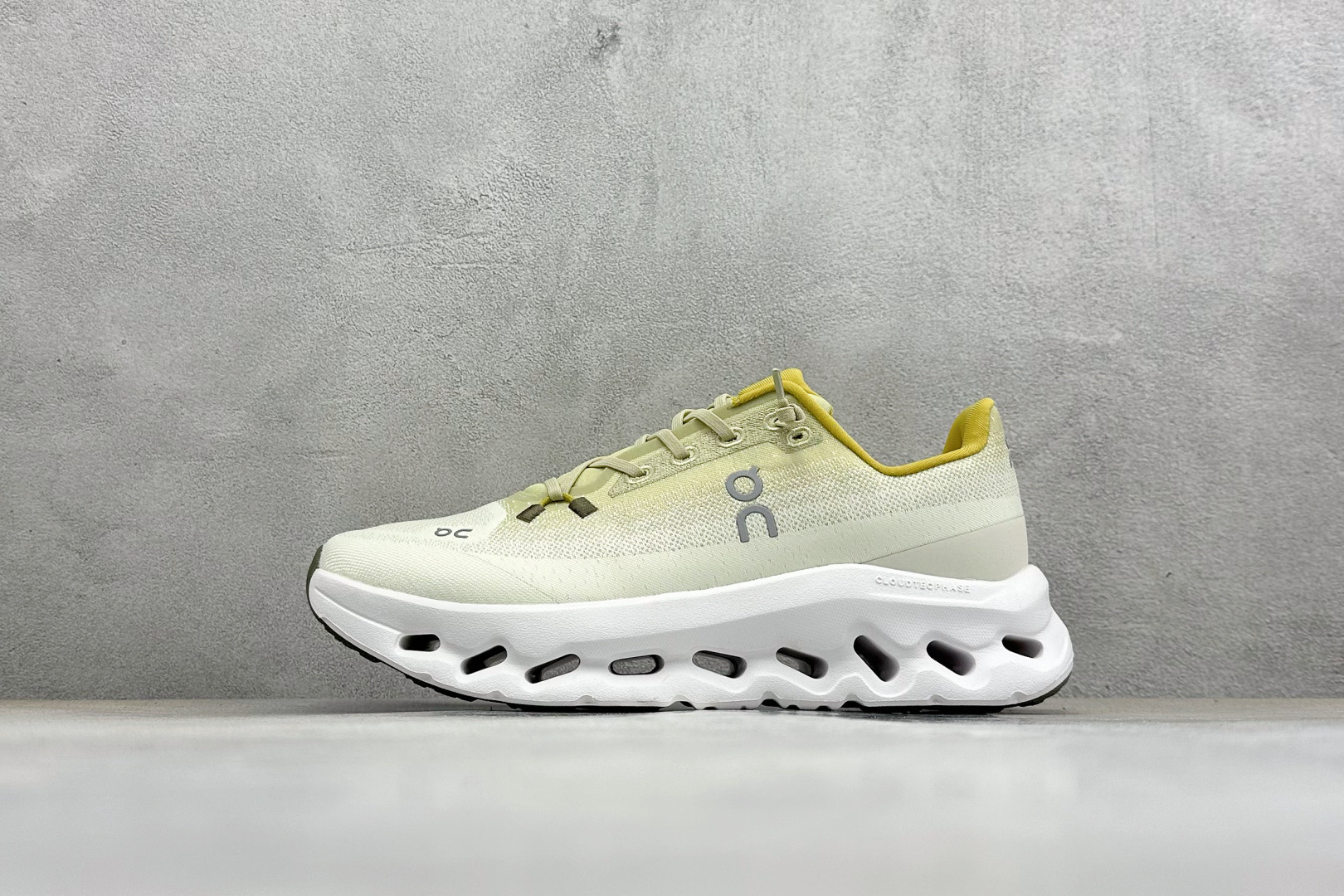Comercio exterior transfronterizo Putian Zapatos Oangn Running Cloudtilt pareja deportiva ligera amortiguadora Running resistente al desgaste