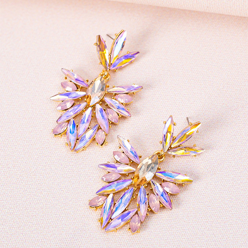 Fashion New Super Flashing Color Diamond Alloy Diamond Crystal Glass Geometric Long Earrings display picture 7