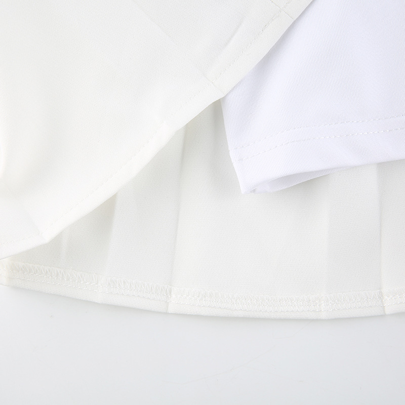 Dames plooirok met letterborduursel voor streetstyle_voghion.com