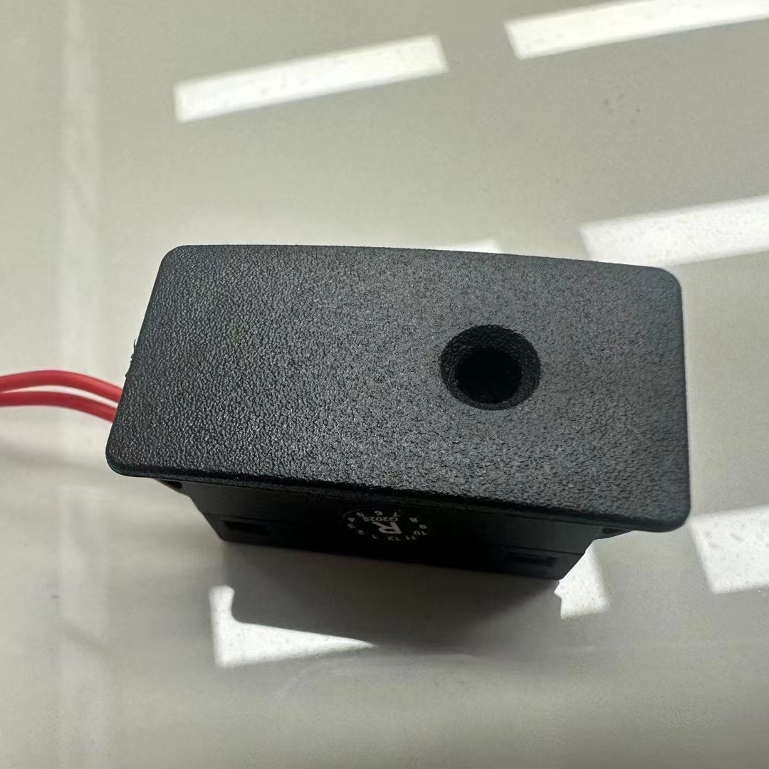 Aplicable a Tesla Model3y Luz de bienvenida Renovada edición de Tesla Conmemorativa Luz de atmósfera de puerta Luz de puerta modificada