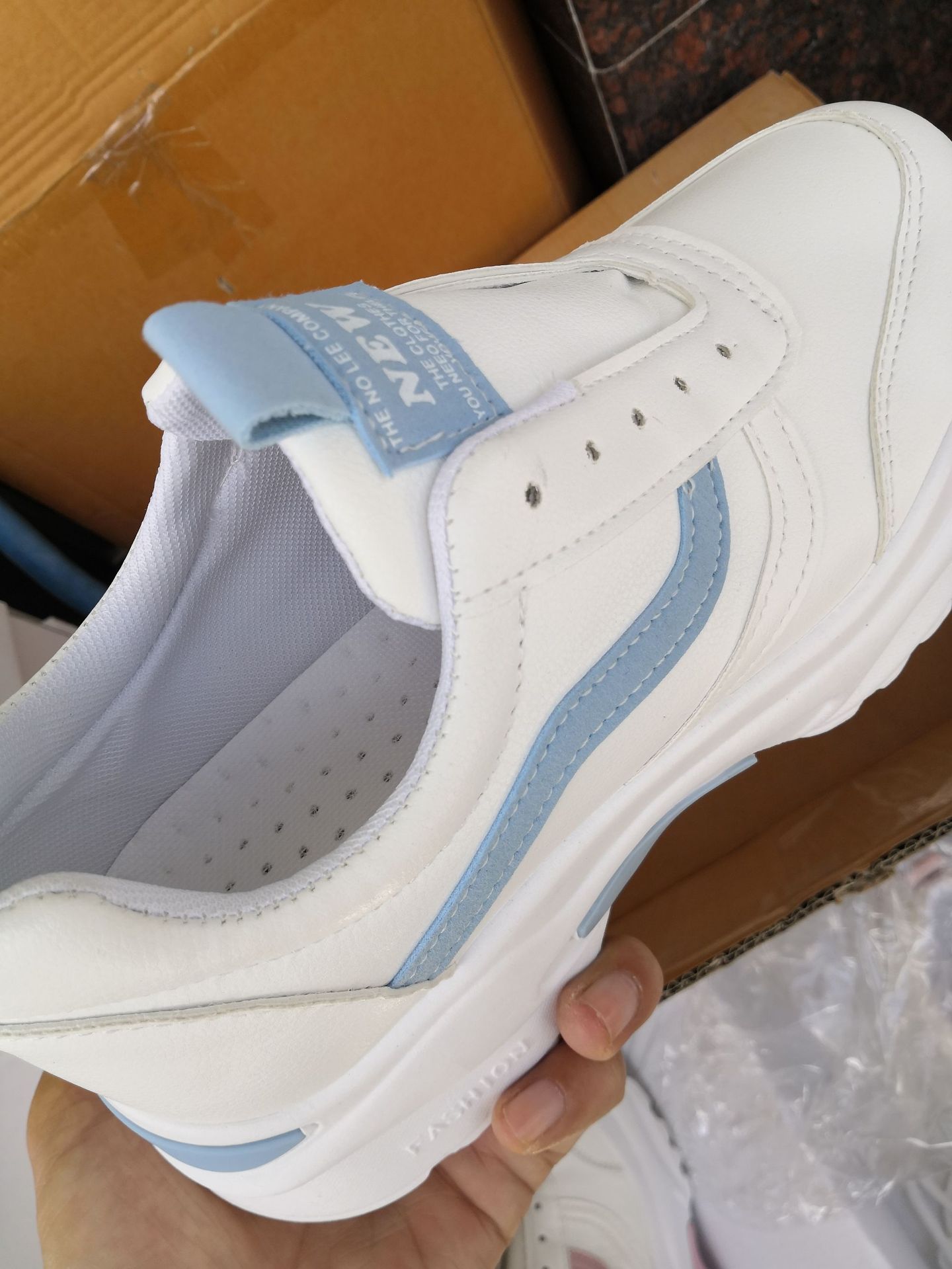 Chaussures en cuir Chaussures de tennis Baskets Semelle en caoutchouc Mesh Chaussures légères_voghion.com