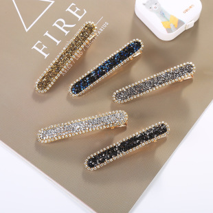 �n���¿��W����ɫˮ荰l�A�L�l����A���΄����A�󷽂�߅�AŮ���l