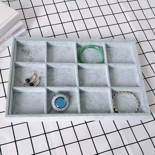 Ice gray velvet 12 grid