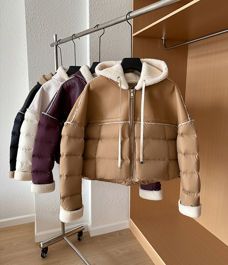 Giacca corta europea in piumino per donna stile corto cuciture colore a contrasto pelle PU leggera lusso alta qualità maglione largo 2024 nuovo inverno_voghion.com