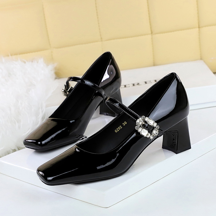 6292-K111 Banquet Mary Jane Women's Square Toe Shallow Mouth Patent Leather One Strap Rhinestone Buckle Chunky Mid Heel_vogvips.com