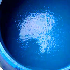 彩钢瓦翻新水性金属工业漆厂家现货可施工爬架模板水漆蓝色