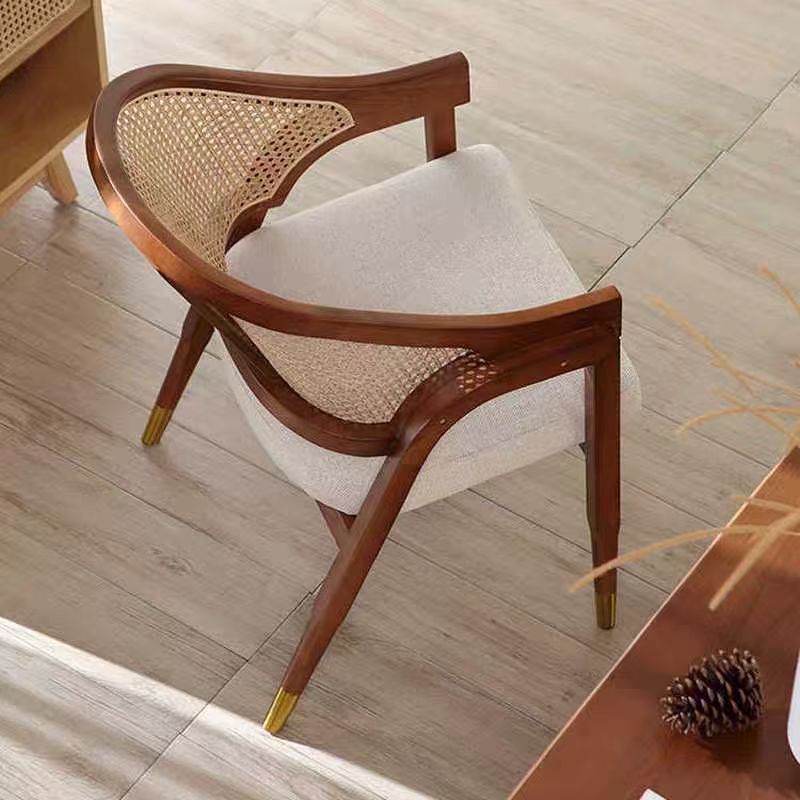 Silla de comedor de madera sólida nórdica simple silla de caña silla de ocio silla de restaurante residencial retro silla de madera sólida individual