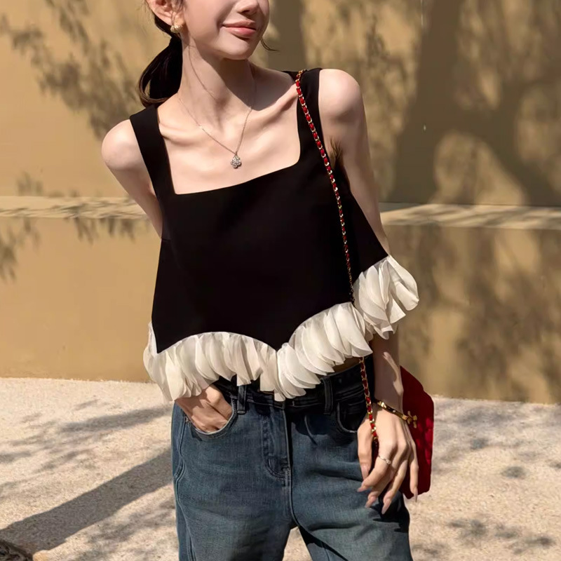 Elegant and Stylish French Design, Sophisticated Heavy-Duty Color-Blocking Petal Hem Camisole Top for Women, Summer