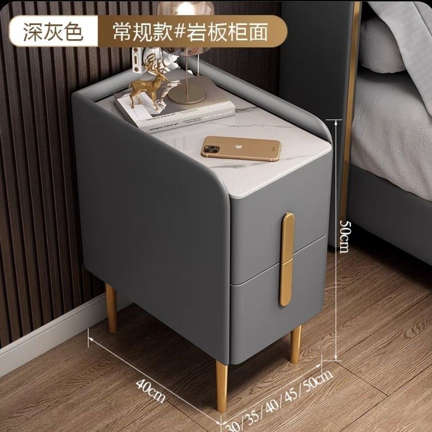 짙은 회색