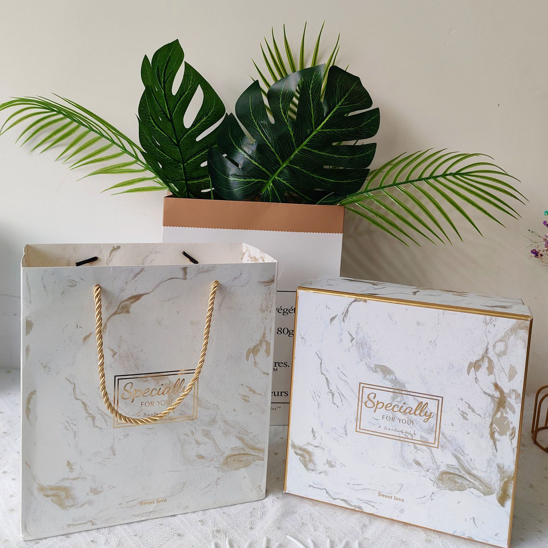 Recuerdos prácticos, pequeños obsequios, juegos de tazas, eventos de apertura de empresas, cajas de regalo para cumpleaños y Año Nuevo