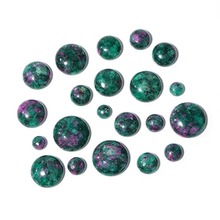 �羳 ��ʯʯӢ�V������b�ˇʯ���Gɫ�L��