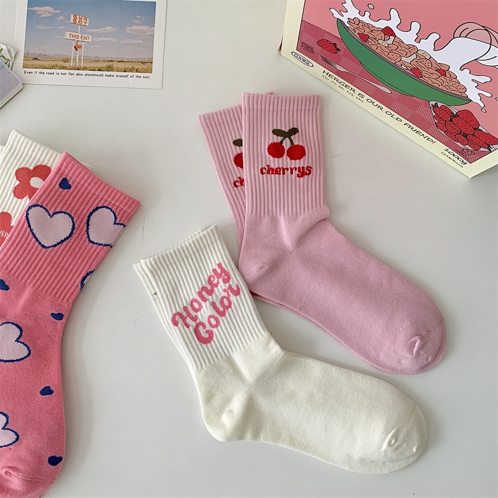 Women's Casual Japanese Style Sweet Letter Fruit Flower Cotton Crew Socks A Pair display picture 4