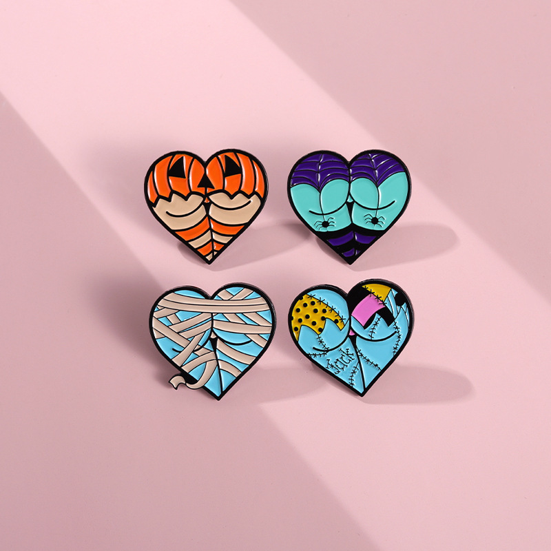 Unisex Gender Cute Pin Letter Heart Shape Alloy Stoving Varnish Unisex Brooches
