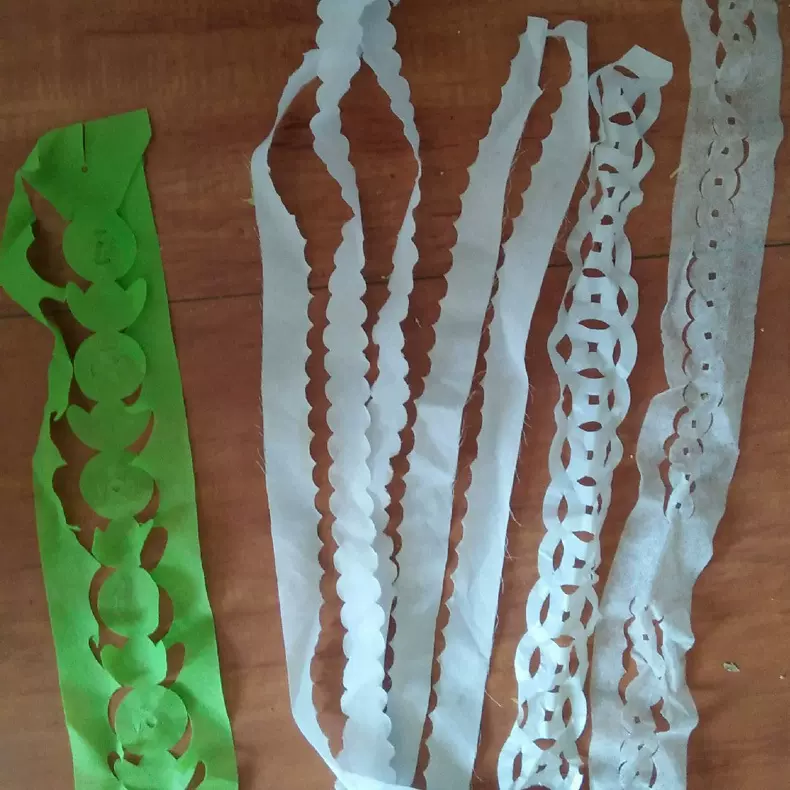 烧纸坟飘冲孔冲床 布质坟飘磨具 坟飘打孔机 殡葬用品制作