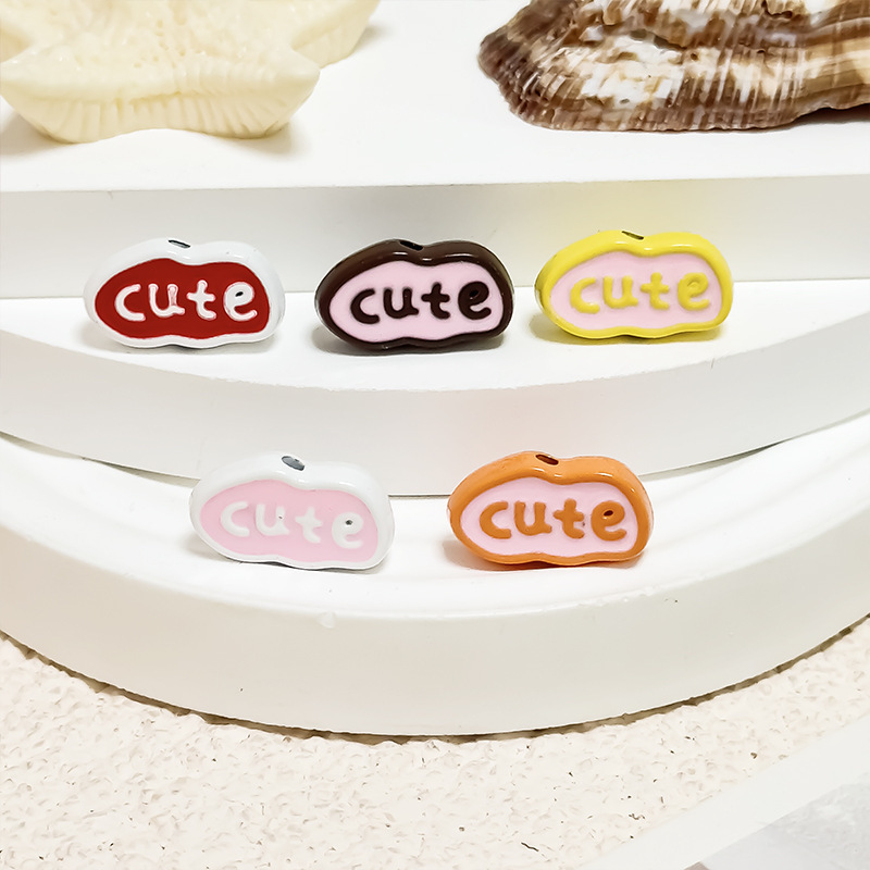 Letter cute plate color alloy oil drop cute vertical hole beaded diy hand-made mobile phone chain bracelet pet item