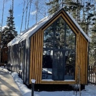 Large Outdoor Accommodation Wooden House, Camp and B&B Popular Accommodation Wooden House