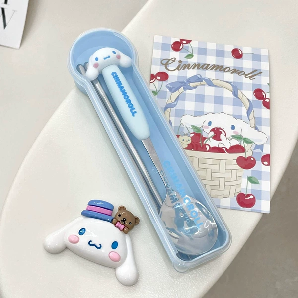 Cinnamoroll — ложка + 304 палочки (круглый футляр)