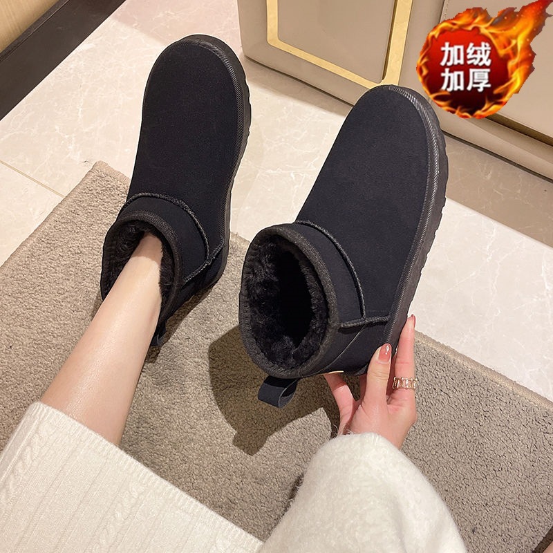 Botas de nieve para mujeres 2025 invierno nuevo retro cabeza redonda de tamaño grande comercio exterior más zapatos de algodón de veludo estudiantes botas de algodón de tubo corto