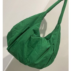外国貿易の大きい包みの夏の新型のズックのショルダーバッグのしわのギョーザの包みの大容量の女性のレジャー旅行のハンドバッグ