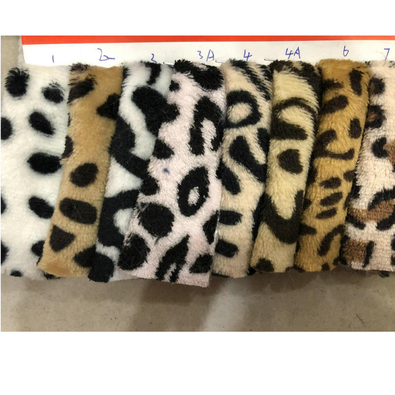 Double-sided flannel printed polyester plush 200g printed home textile Faleirong coral fleece pajamas blanket flannel