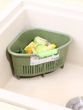 �ձ��M�ڏN��ˮ������Ͱˮ������ʣ�˼�����ܿ�����t�rˮ�^�V�W