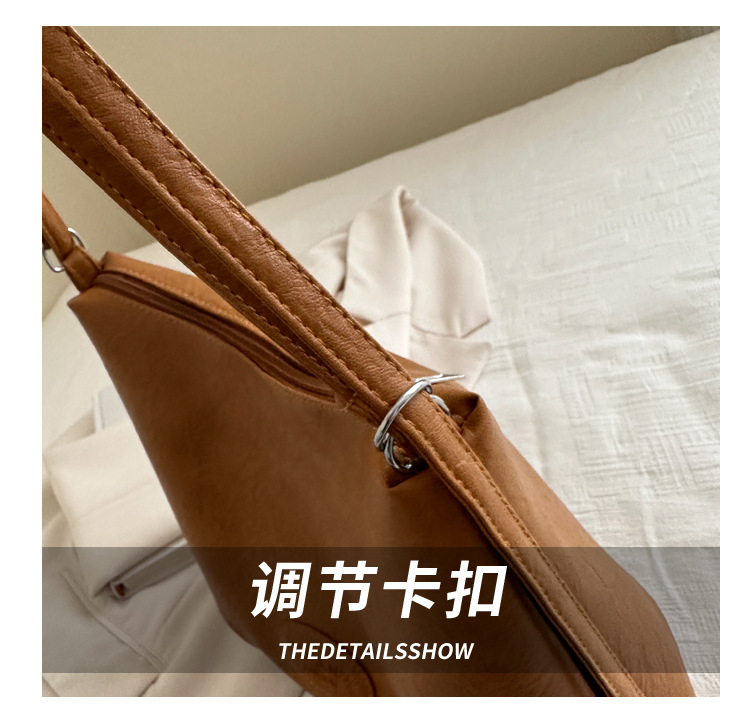 The 2024 new pleated tote bag is a large-capacity casual and fashionable backpack for women, featuring multi-functional texture and a single-shoulder crossbody bag undefined