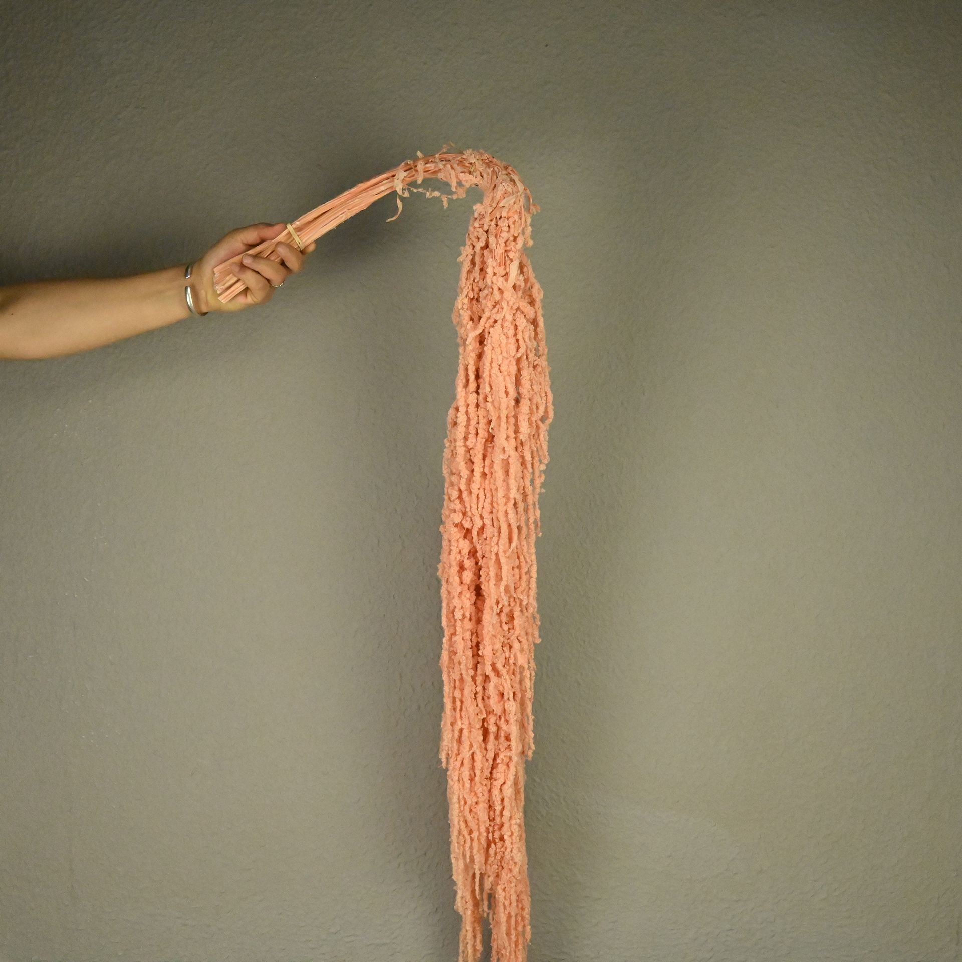 Flores fantasmas colgantes de arroz flor inmortal Juliet Amantes lágrimas colgantes de flores de decoración de bodas flores verdaderas