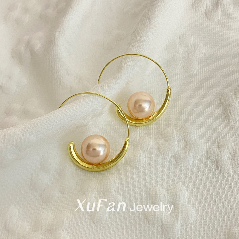 Orecchini a cerchio grandi eleganti e alla moda di alta qualità, in stile francese leggero e lussuoso, con perle semicircolari, per donna_voghion.com