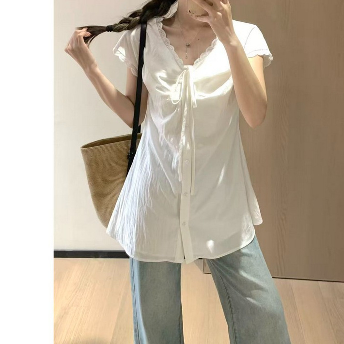 Korean-Style White Bow Collar Lace Patchwork Short-Sleeved Shirt for Women, Summer Waist-Cinching Slimming Mid-Length Top Korean-Style White Bow Collar Lace Patchwork Short-Sleeved Shirt for Women, Summer Waist-Cinching Slimming Mid-Length Top