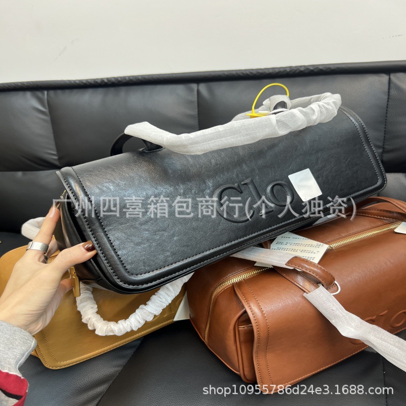 Clos ModBow Bowling Bag Large Vegetable-Tanned Top Grain Cowhide Shoulder Bag High Capacity Baguette Underarm Bag - Thumbnail 2