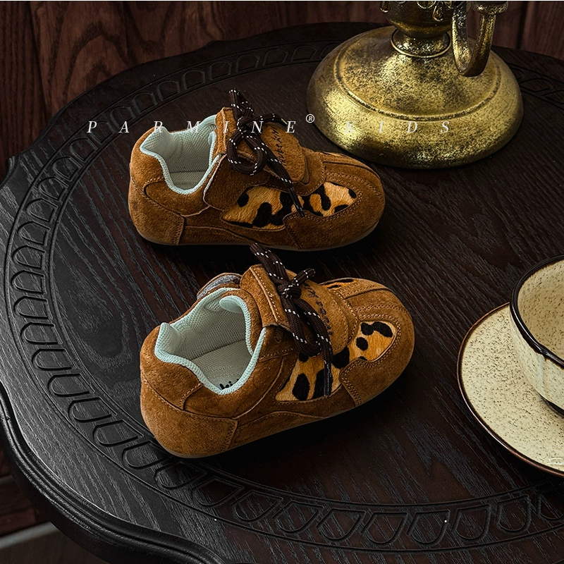 Sports shoes girl's, footwear for leisure, genuine leather, soft sole