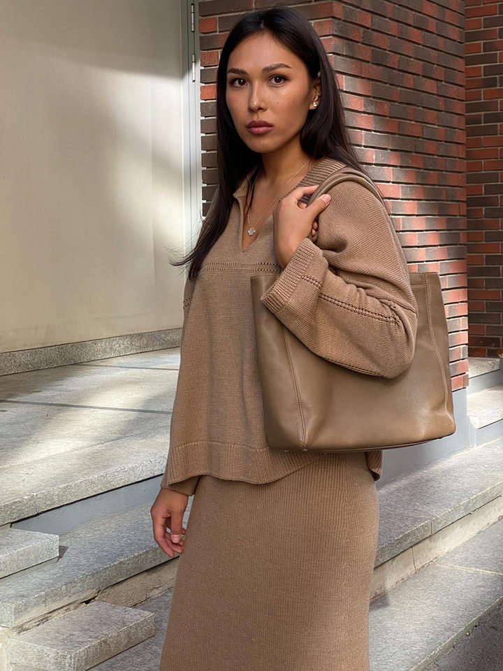 Bộ đôi áo len dệt kim cổ V tay dài phối chân váy, áo dài 50–65 cm — Màu camel, Màu trắng, Màu xám, Màu đen chi tiết 28