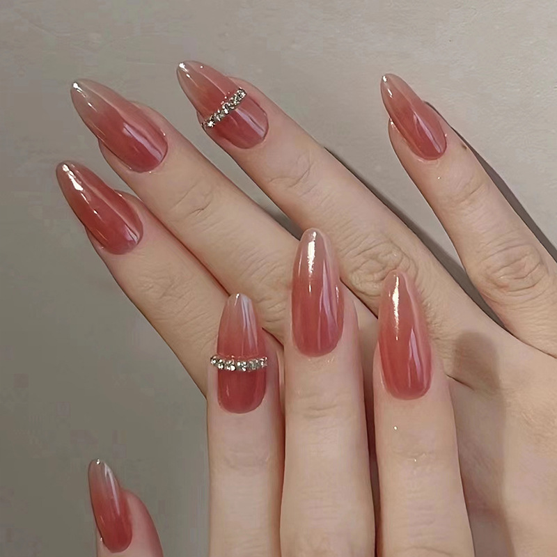 Minimalist Chain Instagram Style Pure Desire Gradual Mature Beauty Almond False Wearing Nail_voghion.com