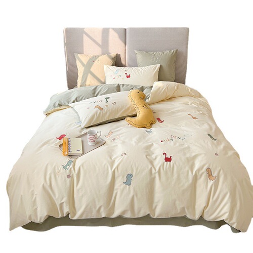 Class A small dinosaur washed cotton cartoon four-piece set pure cotton student quilt cover pure cotton children's three-piece bedding set