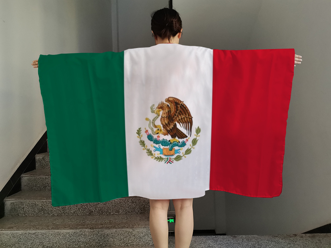 Suministro transfronterizo 2022 Copa Mundial de fútbol animar apoyos fans capa bandera chal 90*150cm