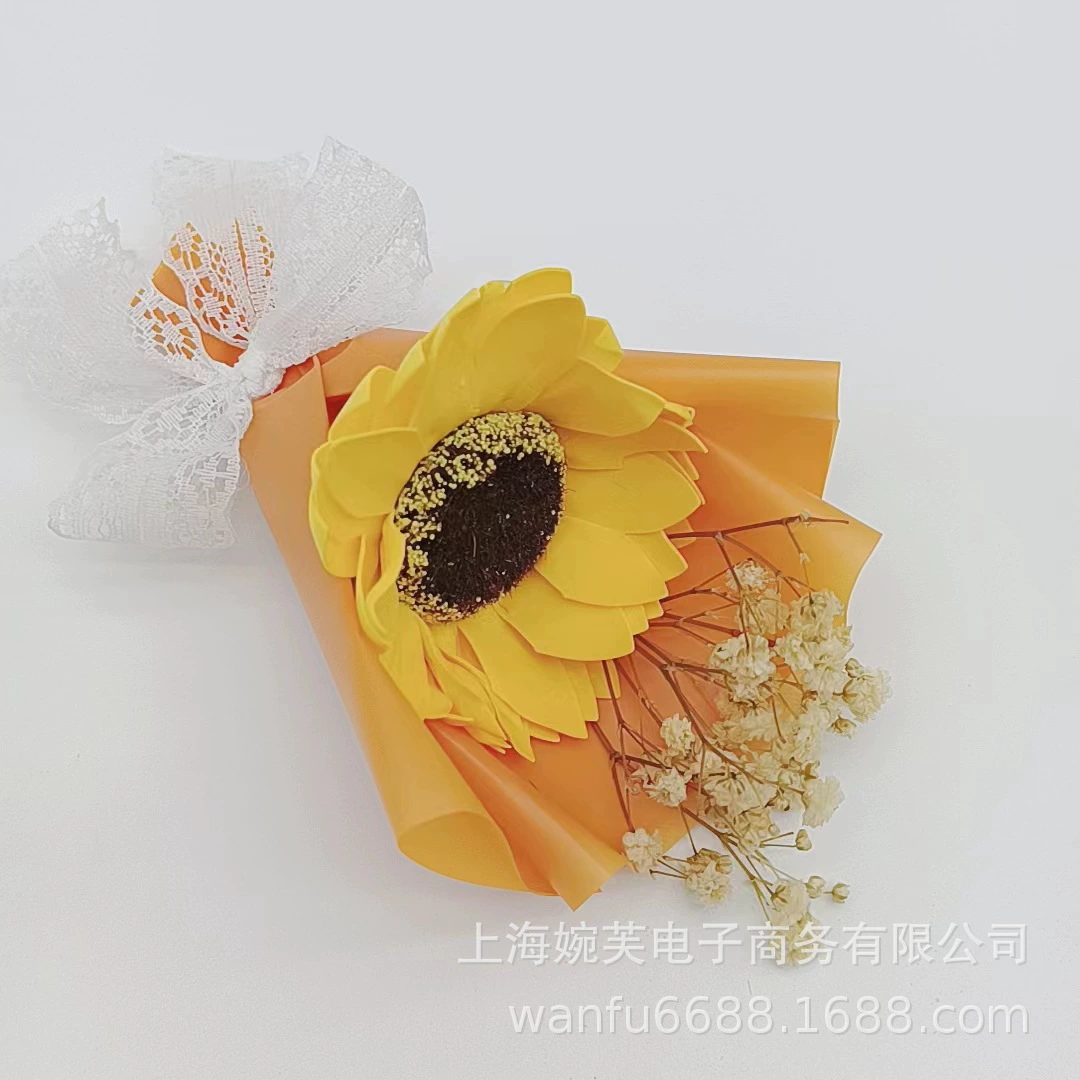 Церемония вручения дипломов Церемония сопровождения Подсолнух получил первый приз Маленький подарок Мыльный цветок Маленький букет Подсолнух длиной 15 см