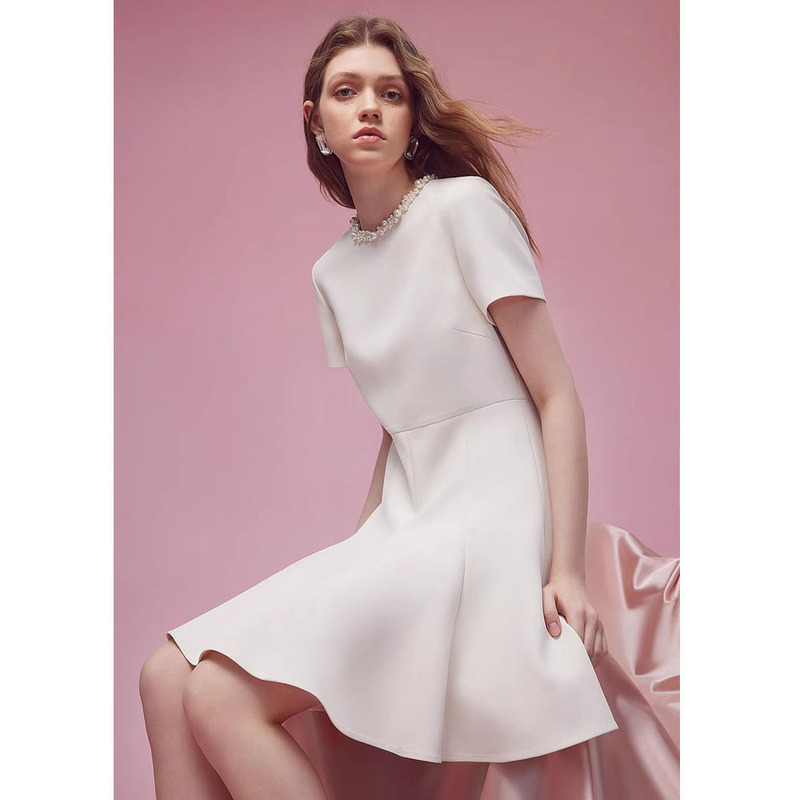 Hepburn Style French Design Sense White Dress 2025 Summer Tight Waist Chic Pearl Collar New Short Sleeve dress Women