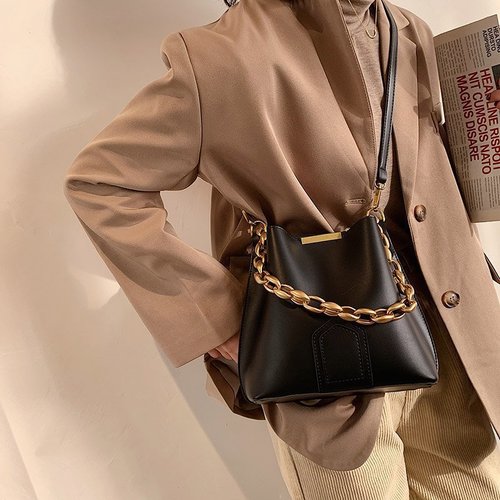 Cross-border Large Capacity Bucket Bag Four Seasons Retro Simple Shoulder Bag Women's 2024 New Trendy Internet Celebrity Textured Crossbody Bag
