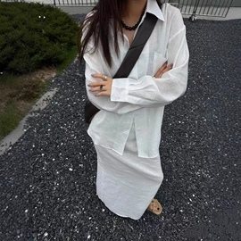 女式牛仔裤;休闲裤;女式T恤