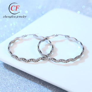 ins�W���һȦˮ��䓶�������С��3.5�L���AȦ�β��P䓶��h
