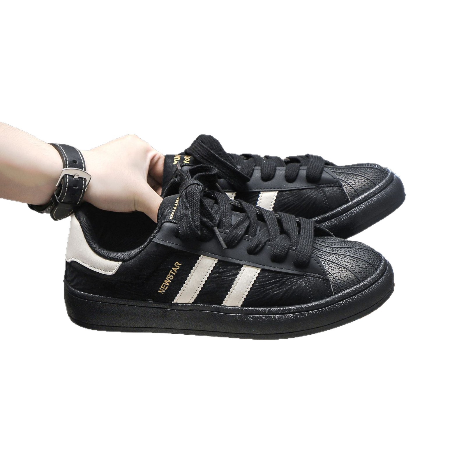 Zapatos de cabeza de concha de moda simple estilo académico zapatos blancos clásicos 2025 nuevos zapatos de hombre casuales versátiles zapatos de moda image 6